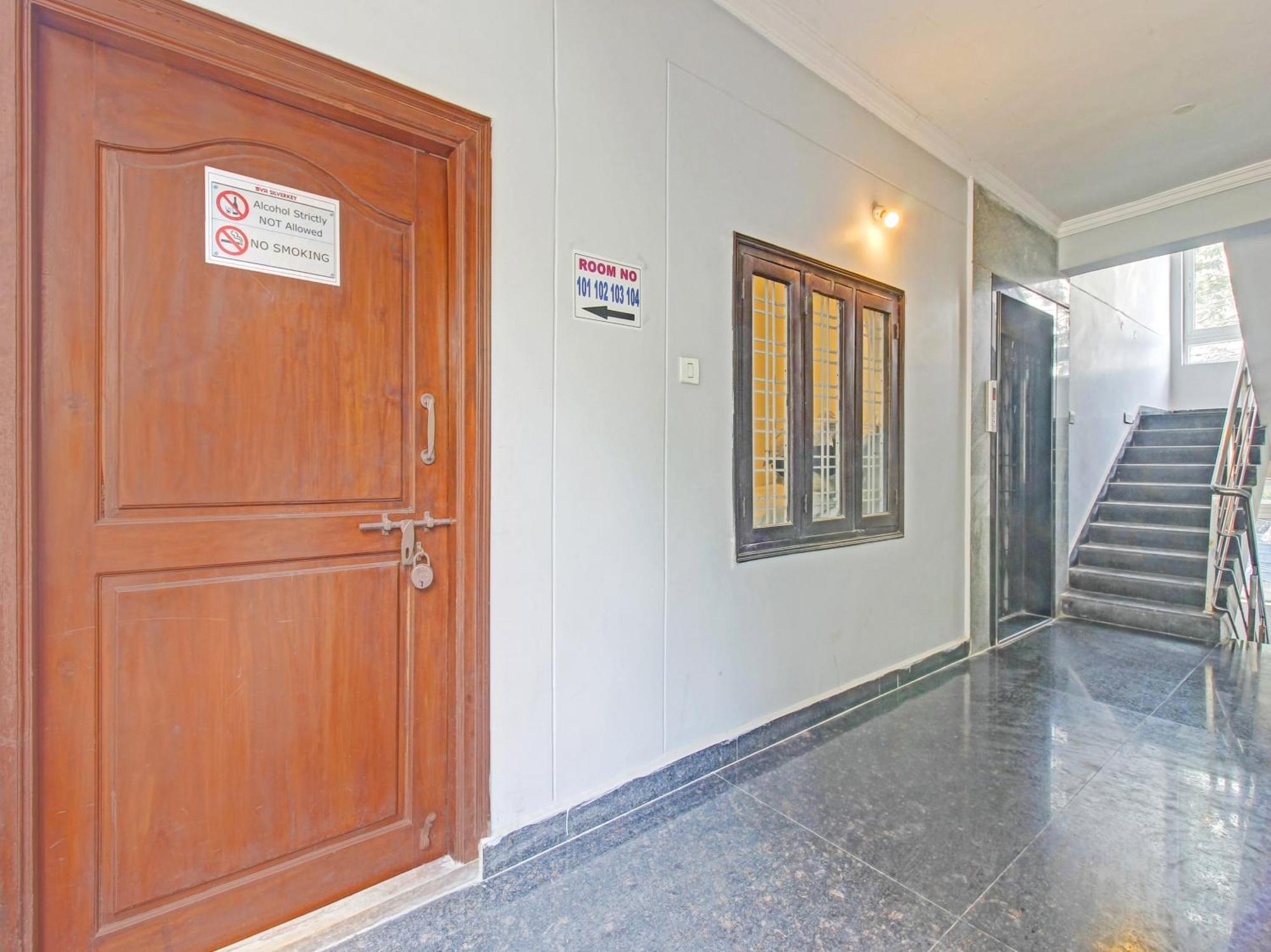 Hotel O Svr Silver Key Lingampalli 外观 照片