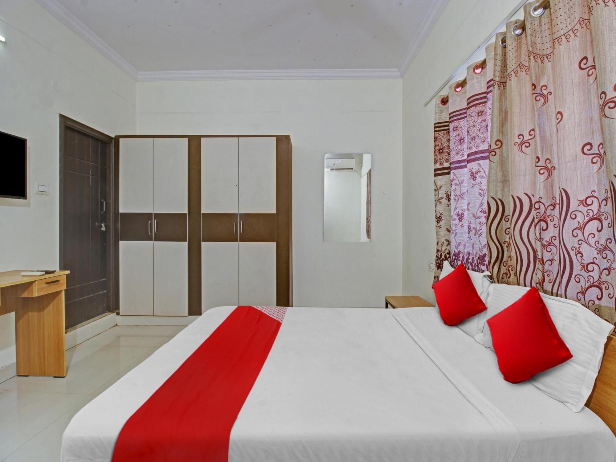 Hotel O Svr Silver Key Lingampalli 外观 照片