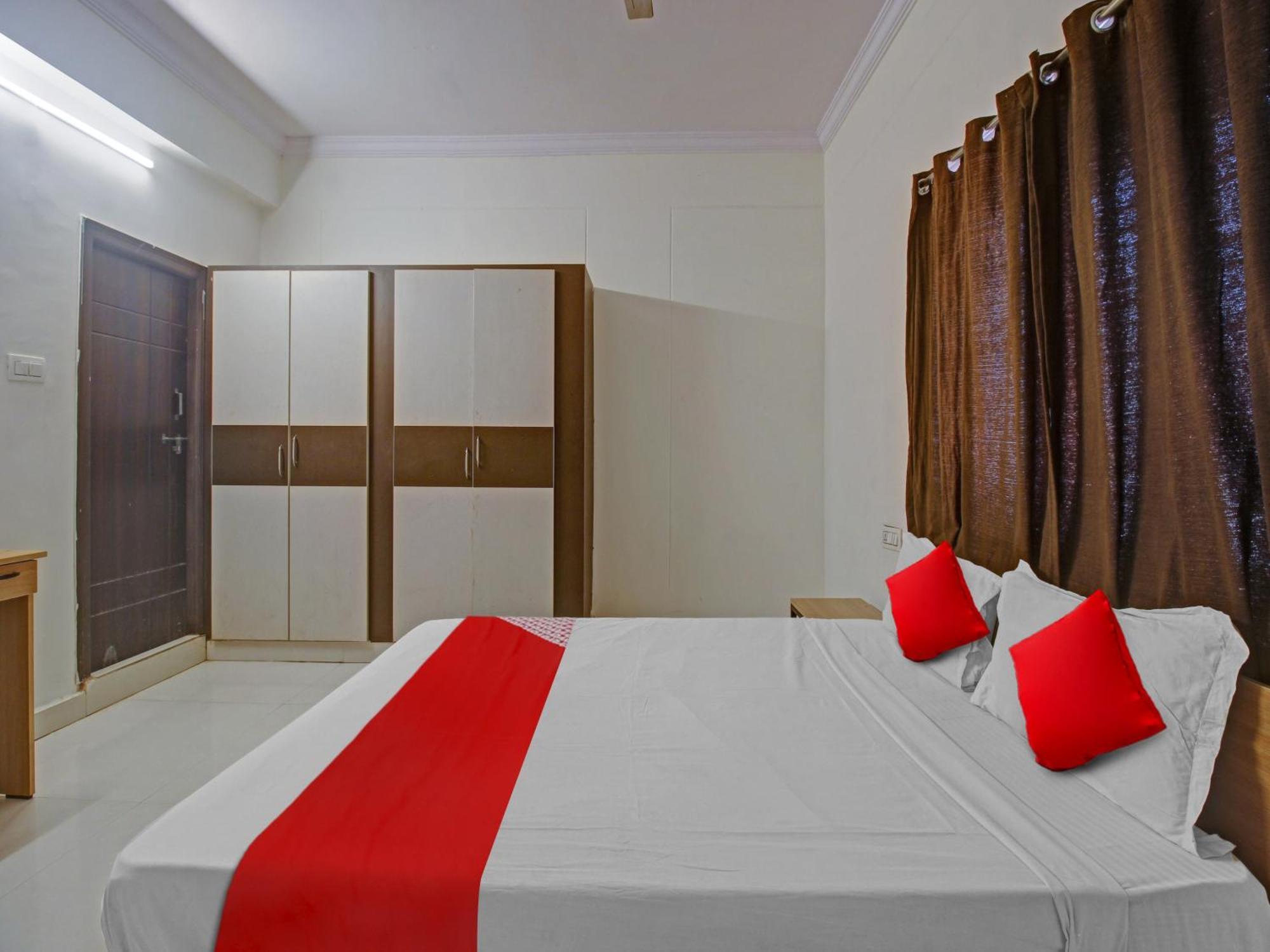 Hotel O Svr Silver Key Lingampalli 外观 照片