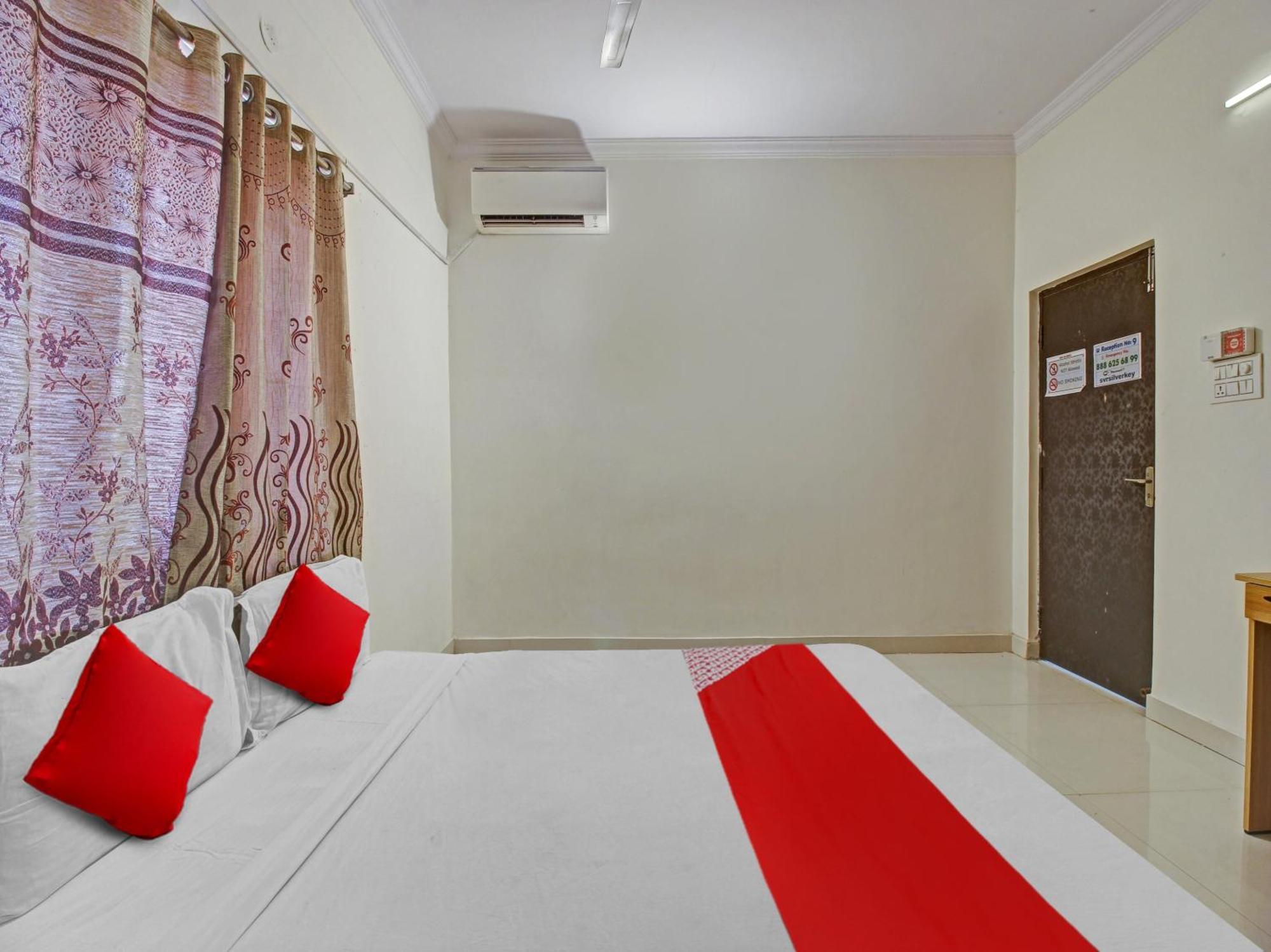 Hotel O Svr Silver Key Lingampalli 外观 照片