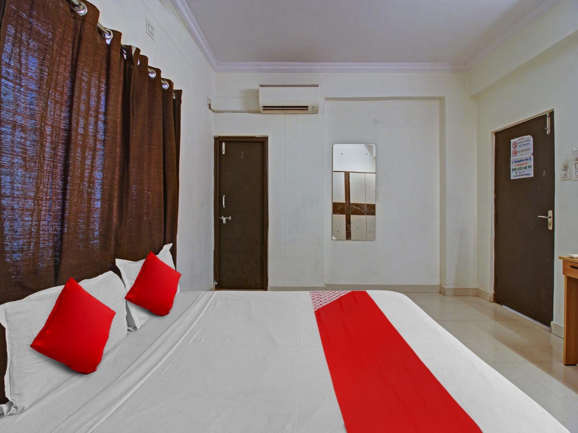 Hotel O Svr Silver Key Lingampalli 外观 照片